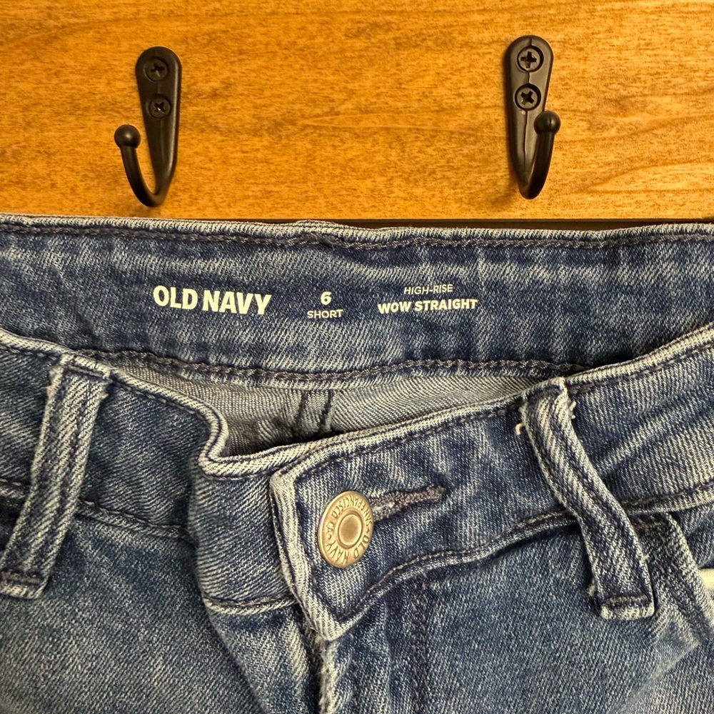 Old Navy Women's High Rise Denim Jeans - Classic Blue - Picture 3 of 3